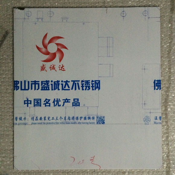 z53cmxc8vmqcbVQm.jpg