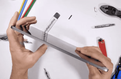苹果新iPad Pro暴力测试：一掰就弯？